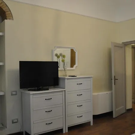 Palazzo Guasti Guido Apartment Prato (Prato)