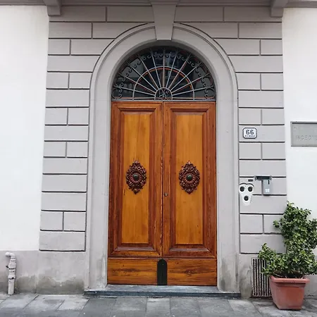 شقة Palazzo Guasti Guido