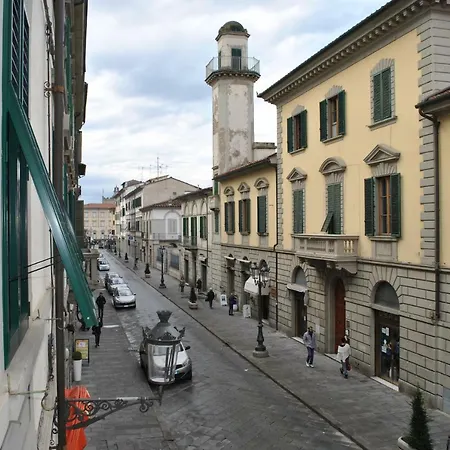 Palazzo Guasti Guido Apartment